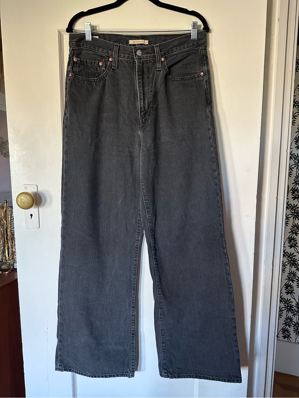 Levi’s Ribcage Wideleg Jeans - Black - Picture 5 of 7